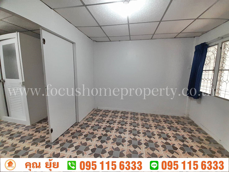 ขาย ทาวน์เฮ้าส์ หลังมุม หมู่บ้าน พบสุข ติวานนท์-ปากเกร็ด